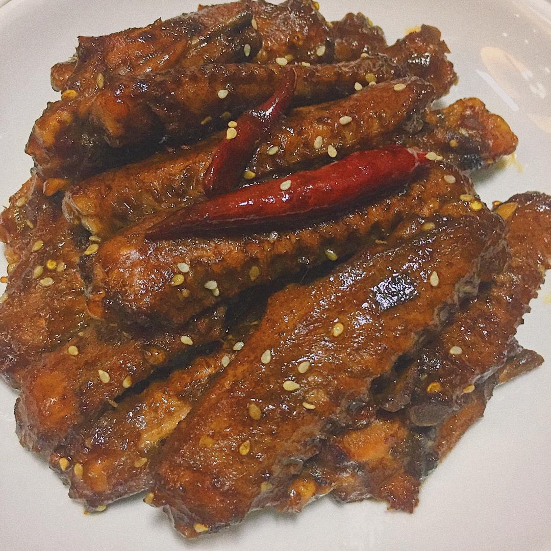 周黑鸭就是这个味儿~~卤鸭舌•鸭翅•鸭脖•鸭肠