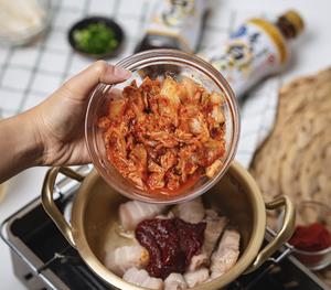 韩式五花肉辣白菜汤的做法 步骤5