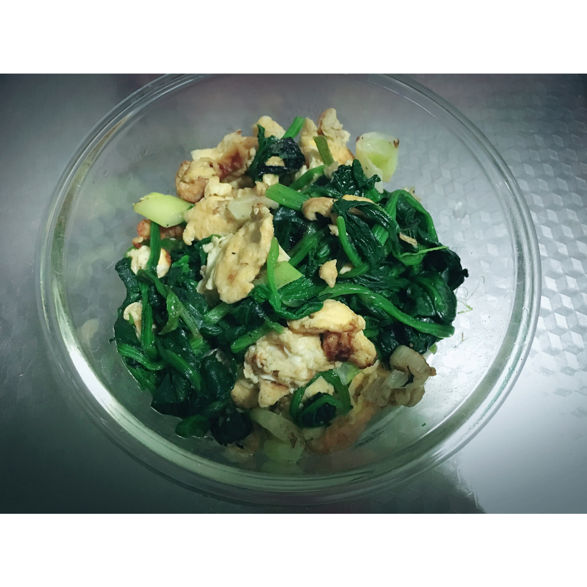 菠菜炒鸡蛋