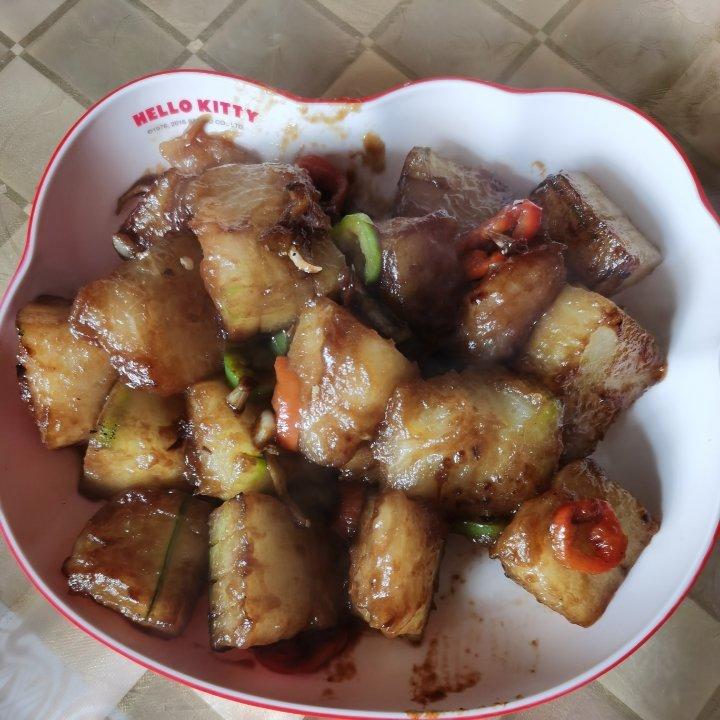 红烧冬瓜最完美做法，不加一滴水，瞬间秒杀红烧肉