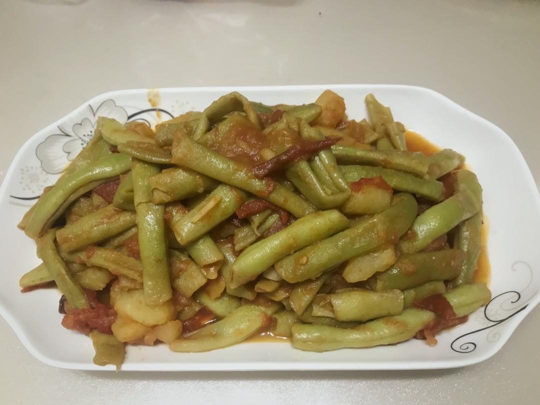 土豆炖豆角西红柿