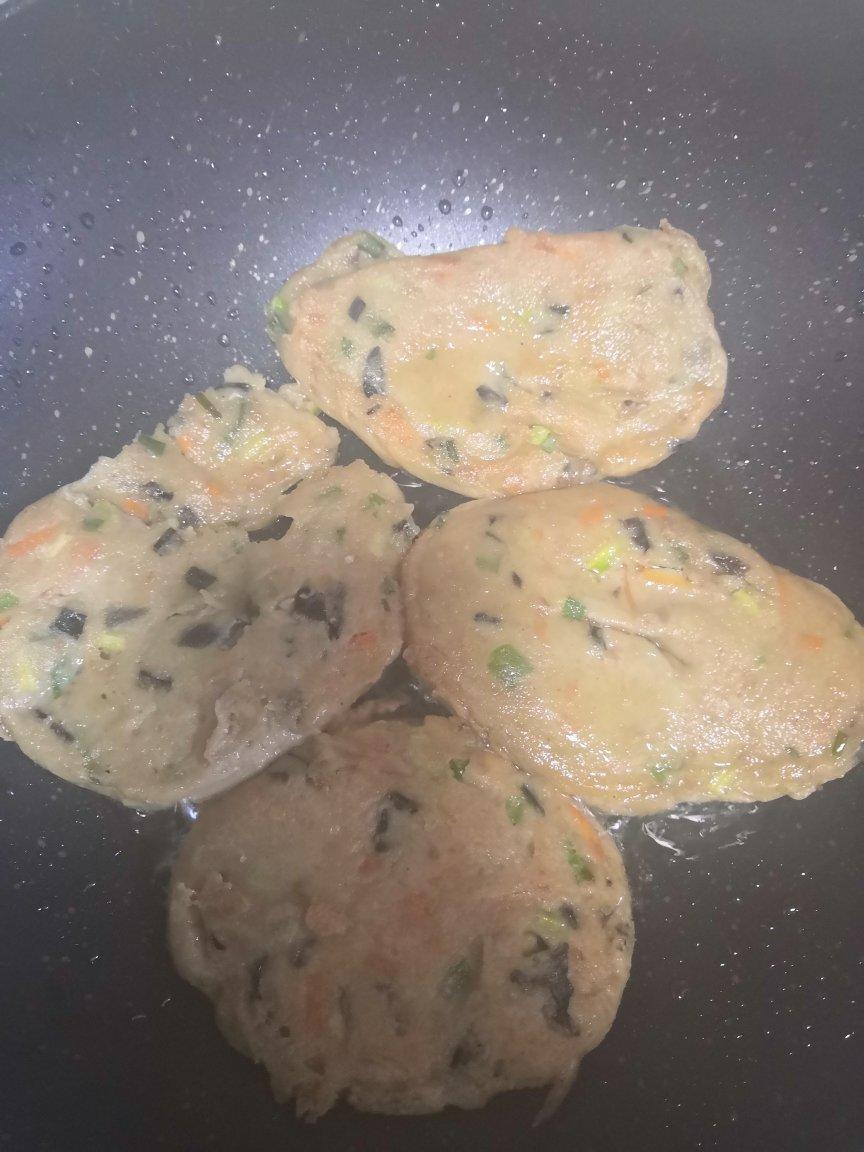 快手早餐一一香煎豆渣饼