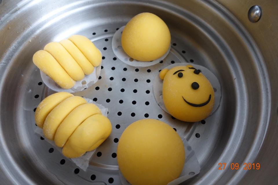 维尼小熊卡通馒头（南瓜馒头）