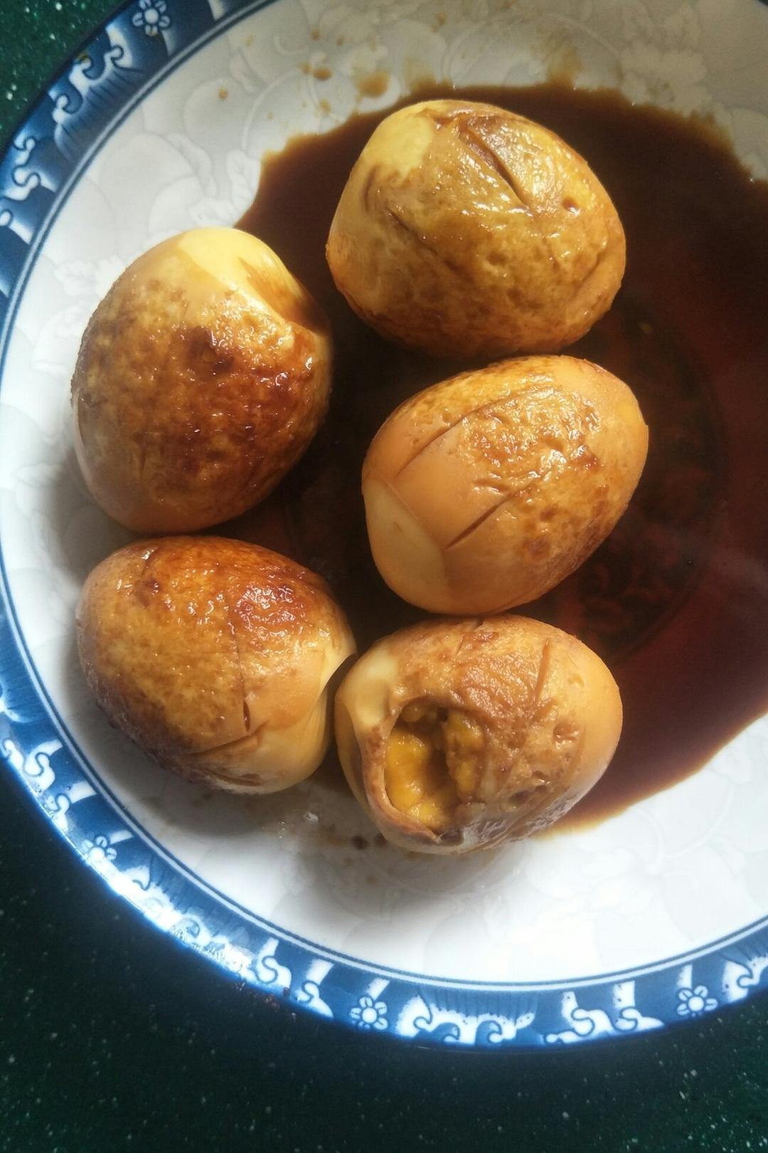 虎皮蛋（爱吃卤鸡蛋的不容不过～）