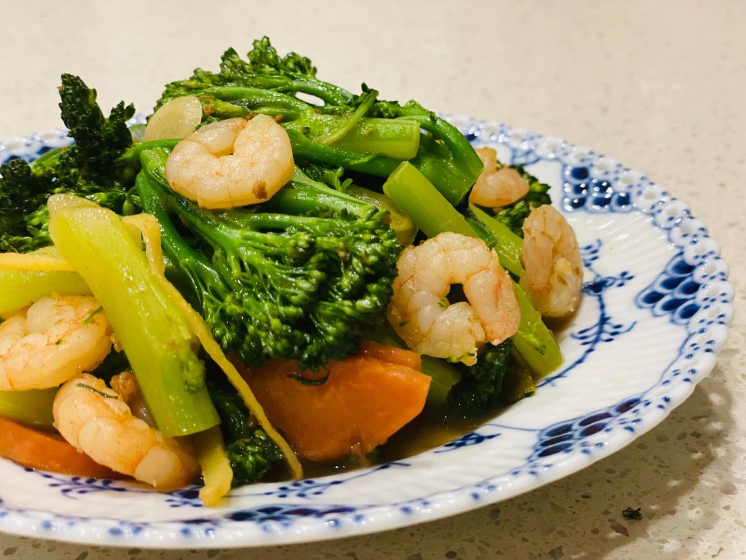 小美～虾仁西兰苔的做法