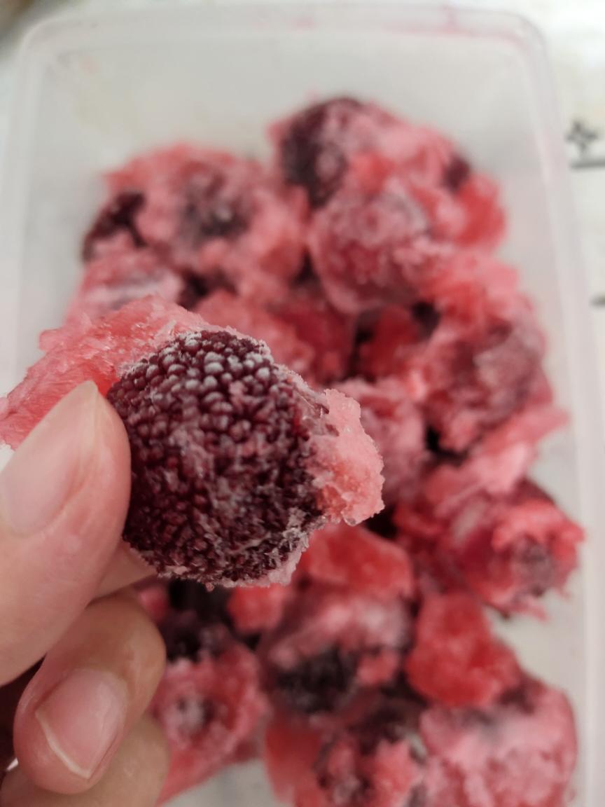 冰冻杨梅的做法