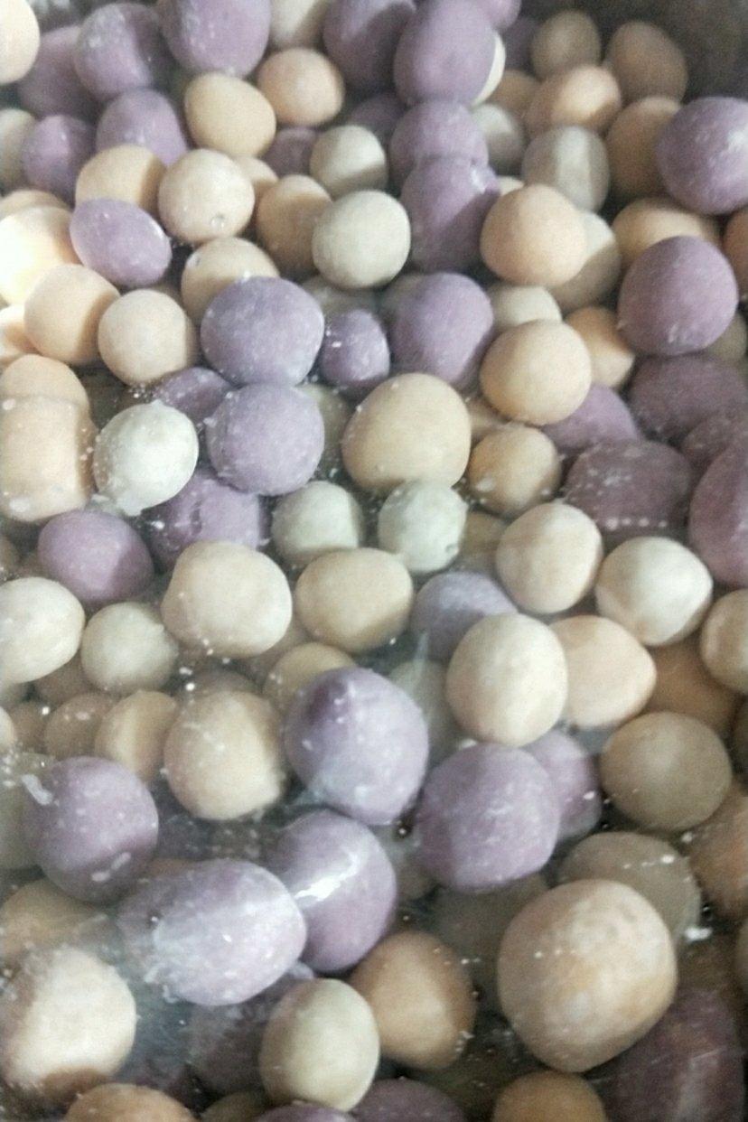 Q弹芋圆的做法 （有视频，学会做柔韧不散的面团）