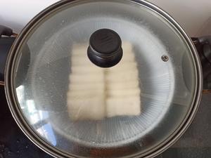 浇汁蒸豆腐｜香辣鲜嫩的做法 步骤3