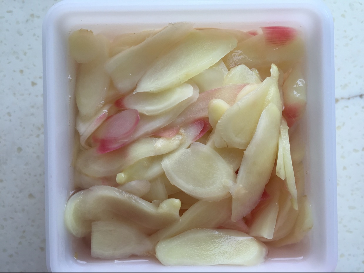 日本寿司店的泡姜