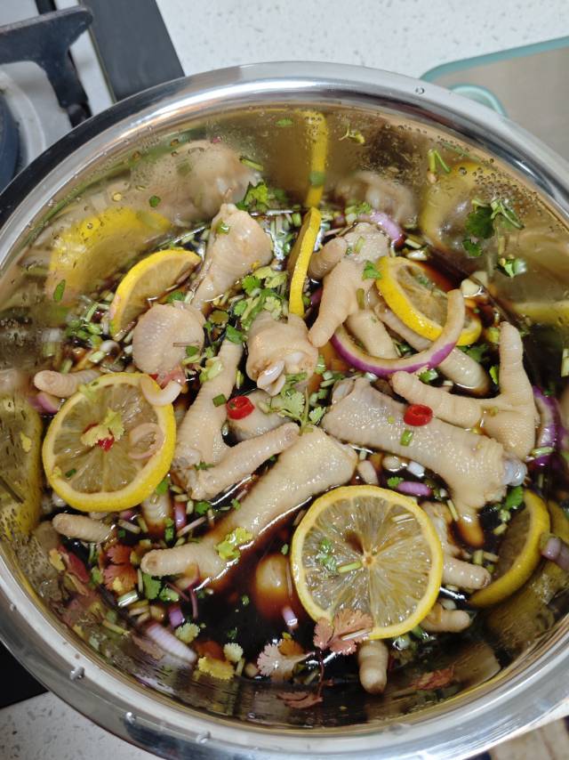 🍋柠檬百香果🌶️酸辣网红鸡爪