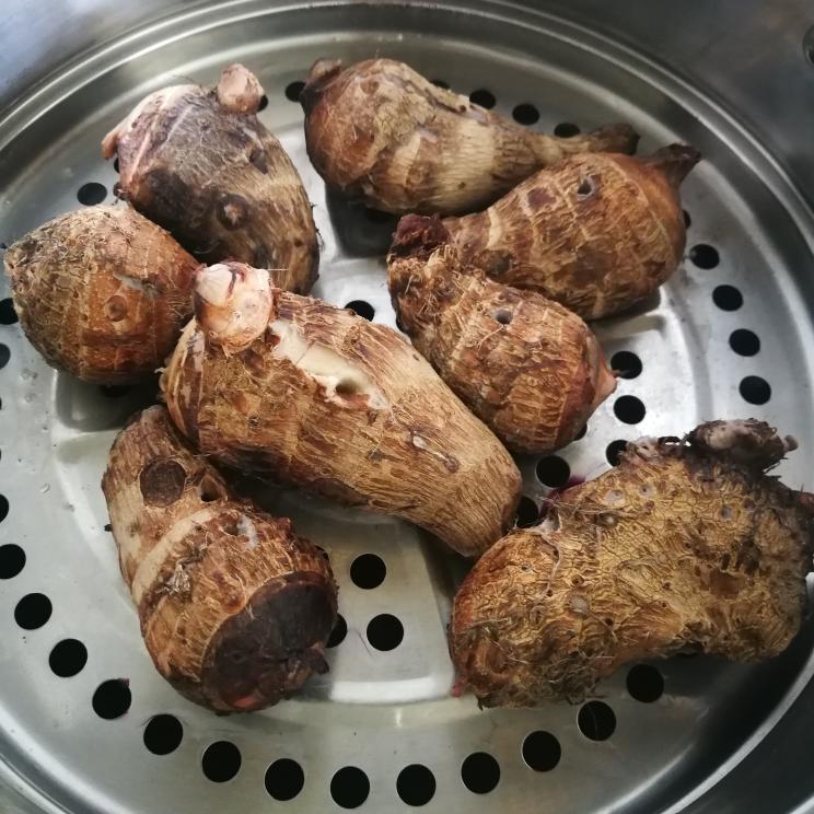 自制香芋馅（月饼蛋黄酥用的油性芋头+紫薯馅料）的做法