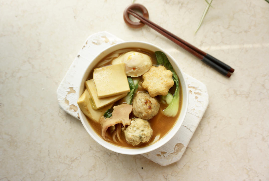 麦兜兜的咖喱鱼丸粗面