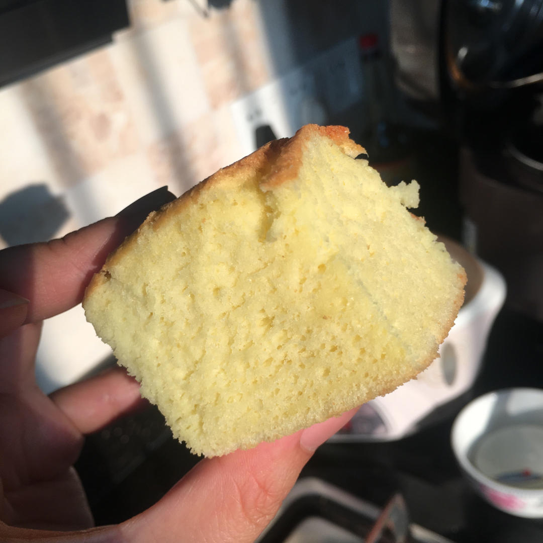 淡奶油我要把你消耗掉!——淡奶油戚风蛋糕