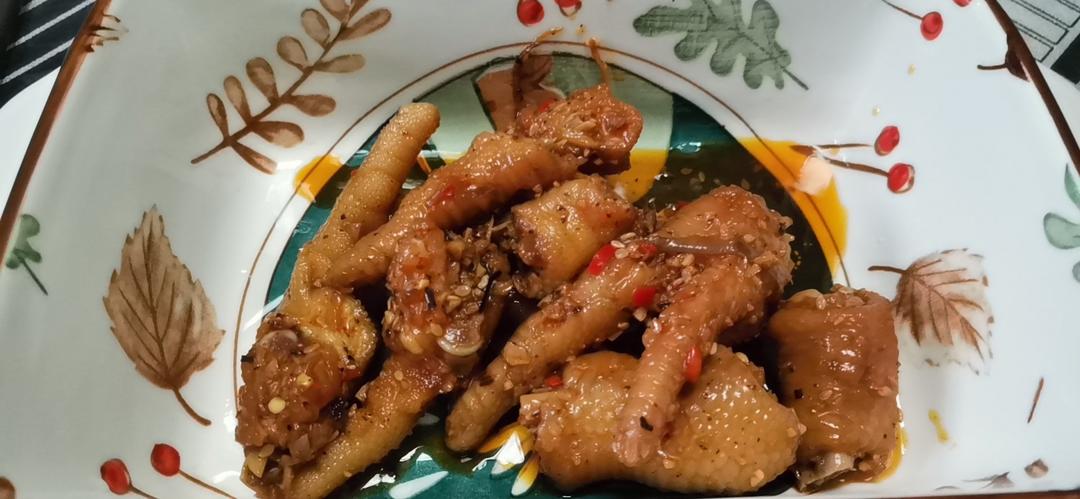 酸辣爽口～蒜香浓郁🔥好吃到爆的蒜香鸡爪