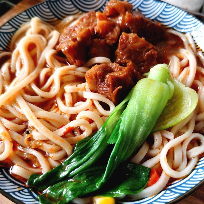 红烧牛肉面