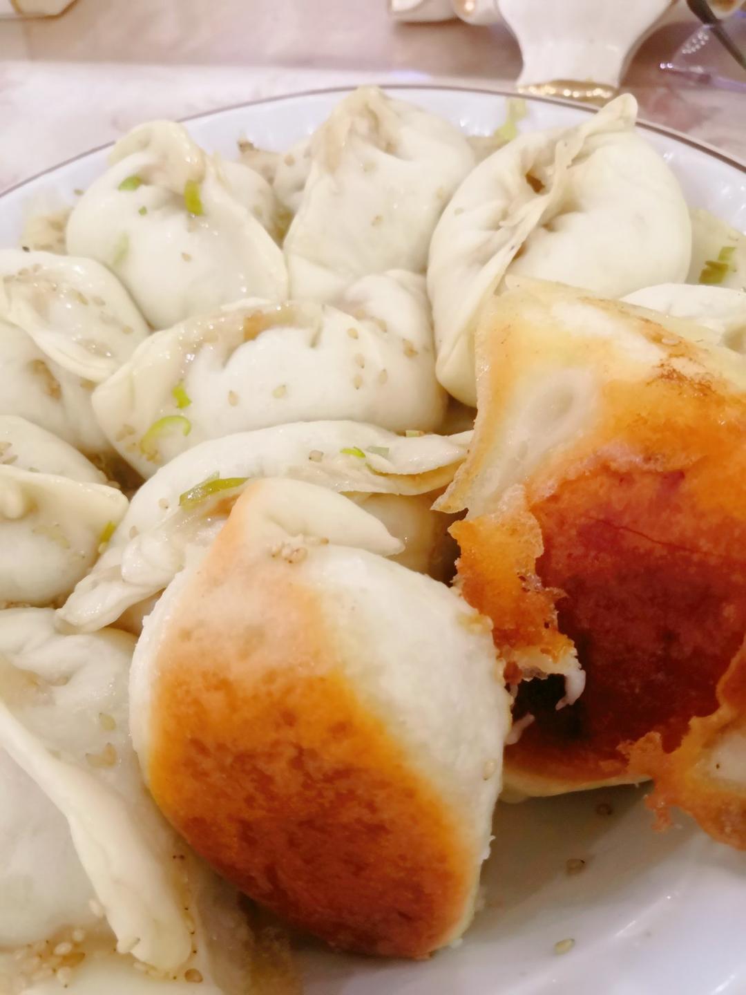 鲜肉生煎包