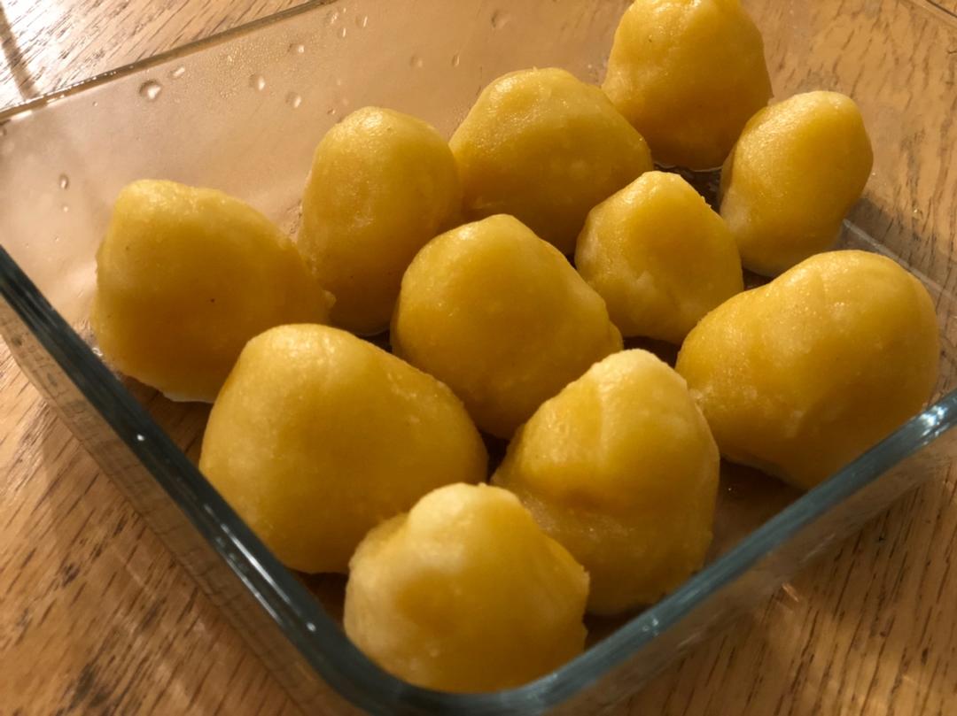 奶香糯米窝窝头