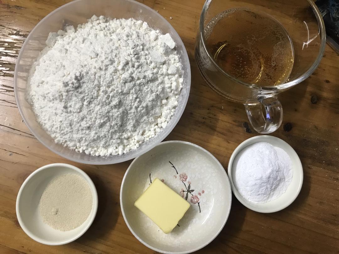 纯奶手撕吐司的做法 步骤1