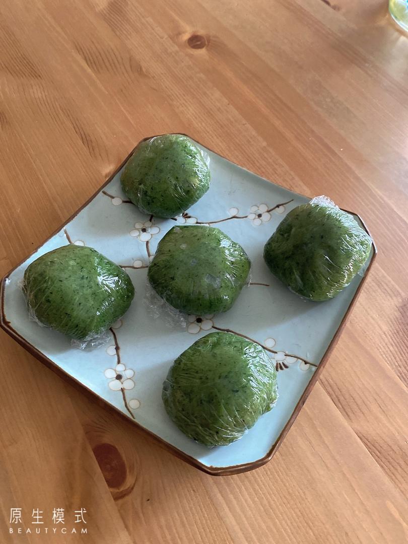 菠菜青团