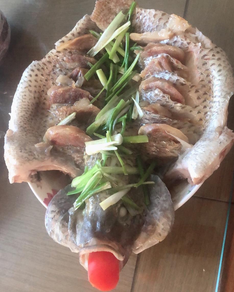 腊肠蒸鱼