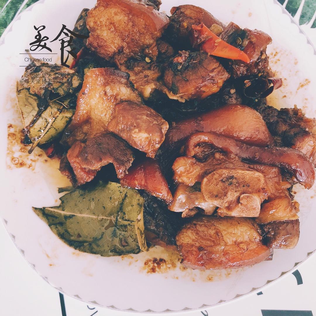 美味的家常菜：红烧猪蹄