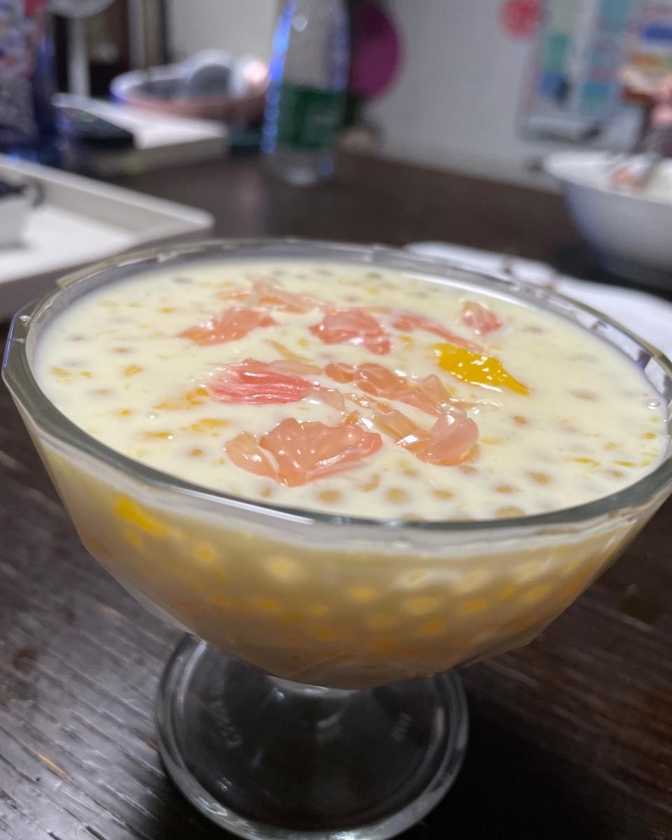 港式甜品——杨枝甘露(芒果西米露)附芒果花切法