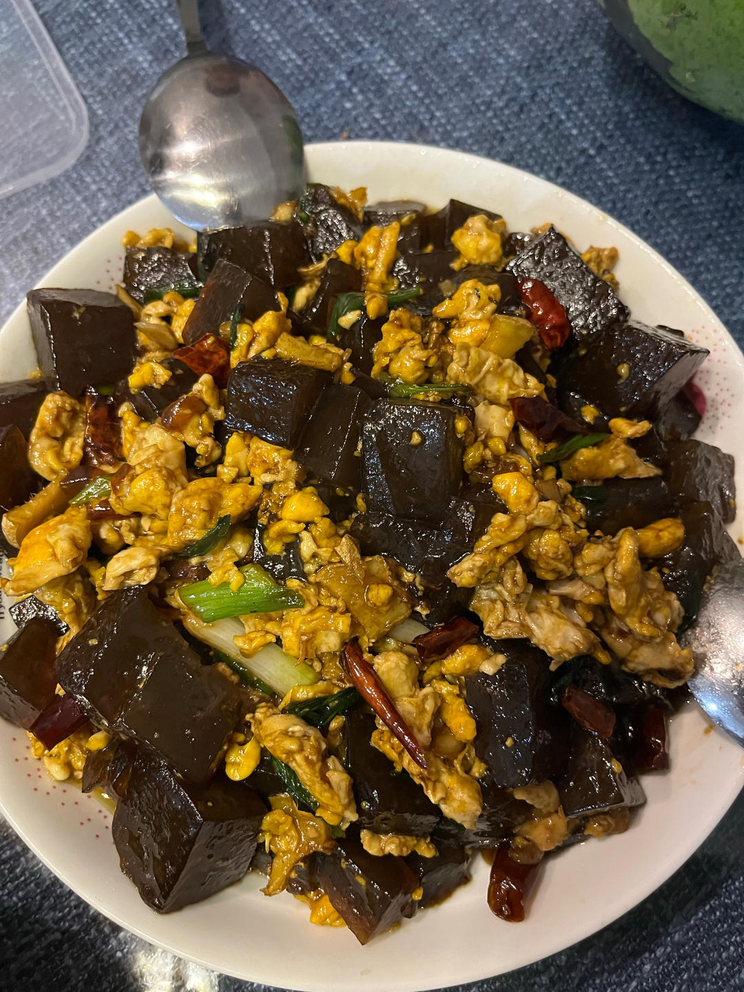 凉粉炒鸡蛋