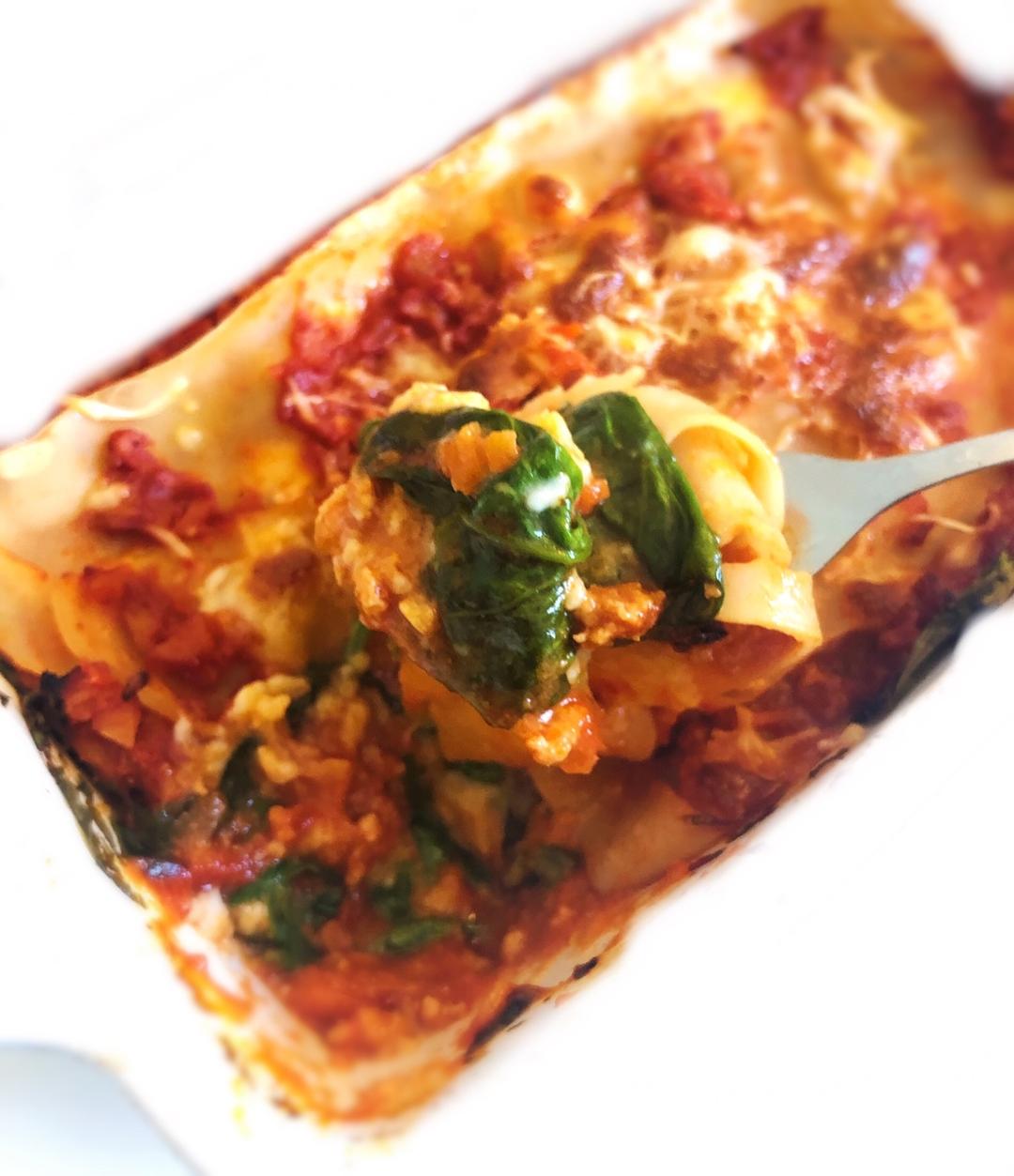 《昨日的美食》番茄菠菜千层面@坏露露的露台食光