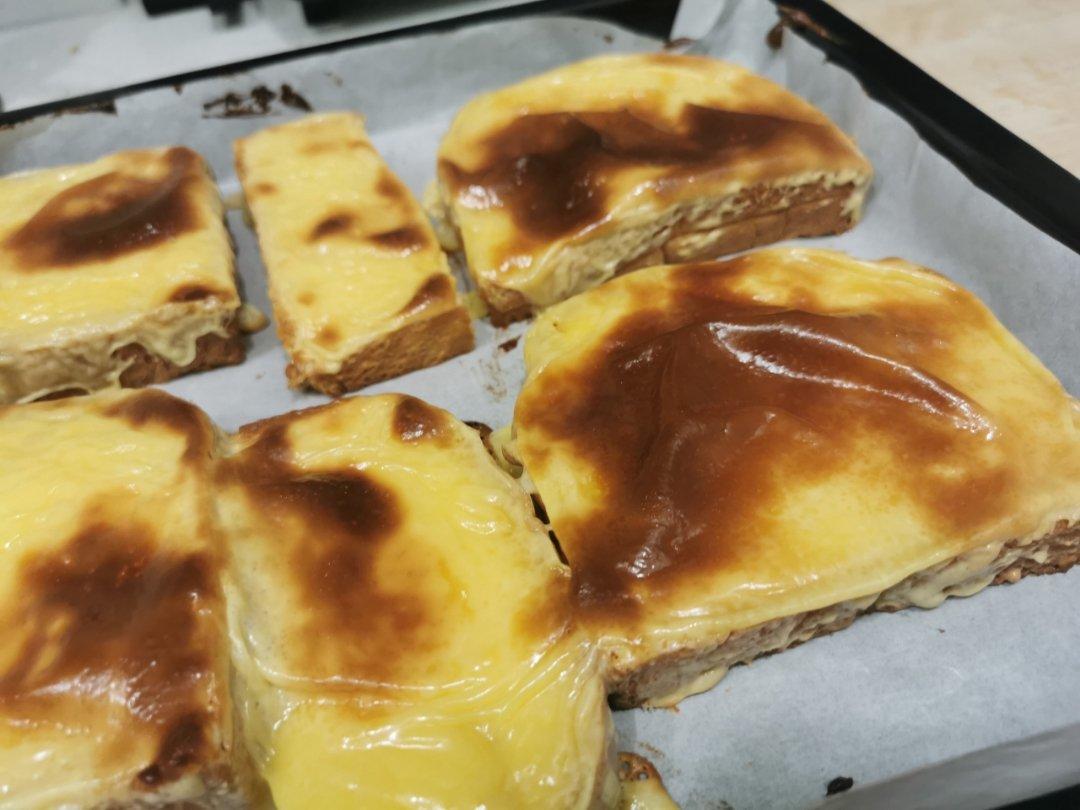 零失败快手岩烧乳酪(熔岩吐司)十分钟网红早餐，好吃哭