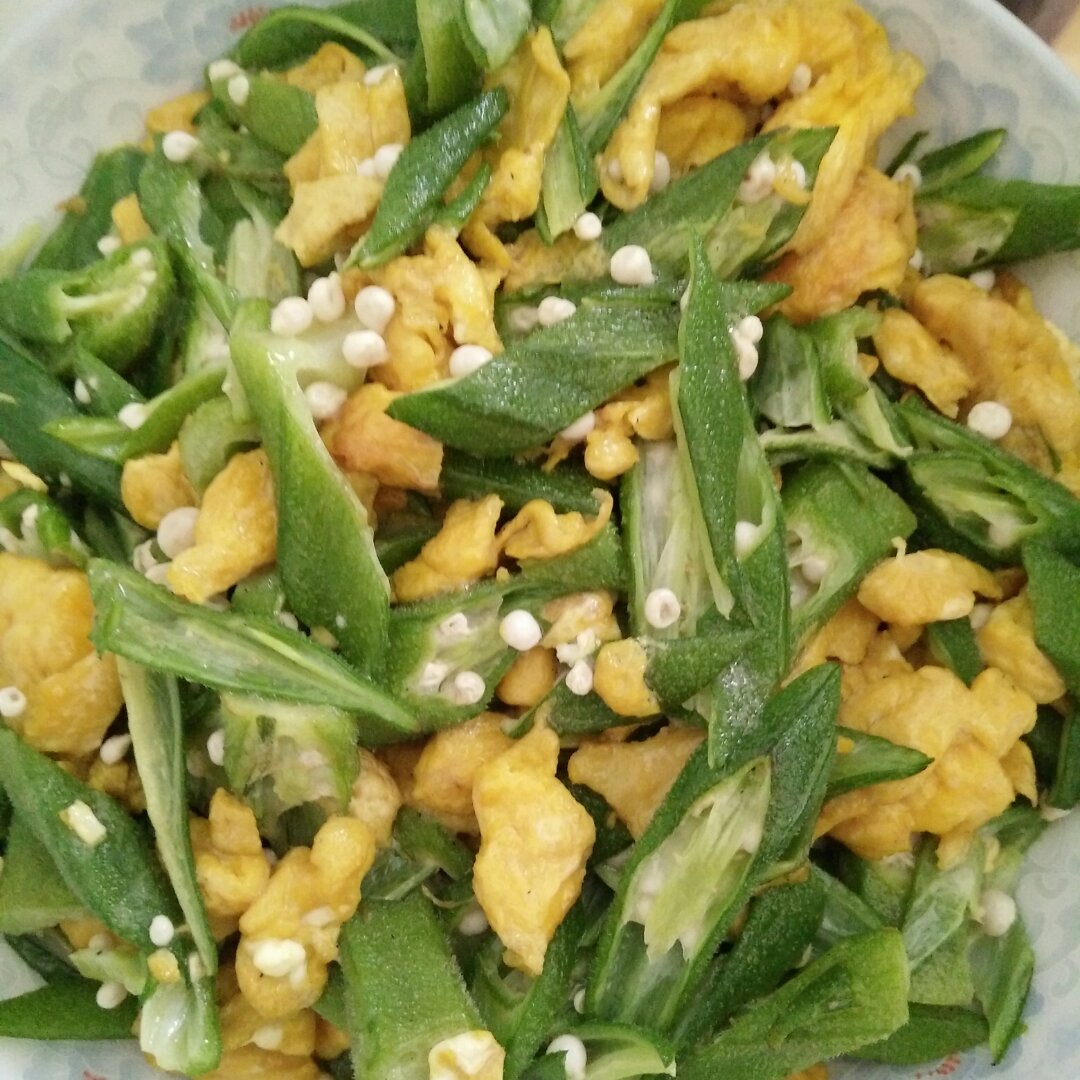 秋葵炒鸡蛋