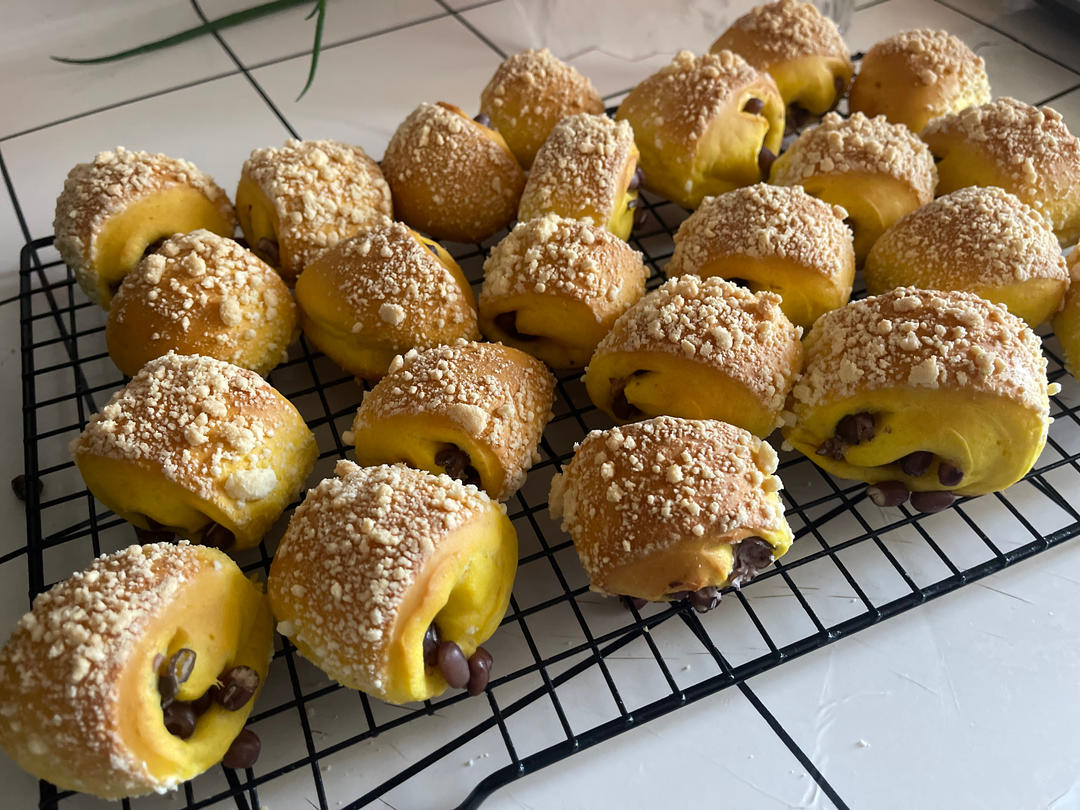 小可爱系列--南瓜蜜豆小奶包