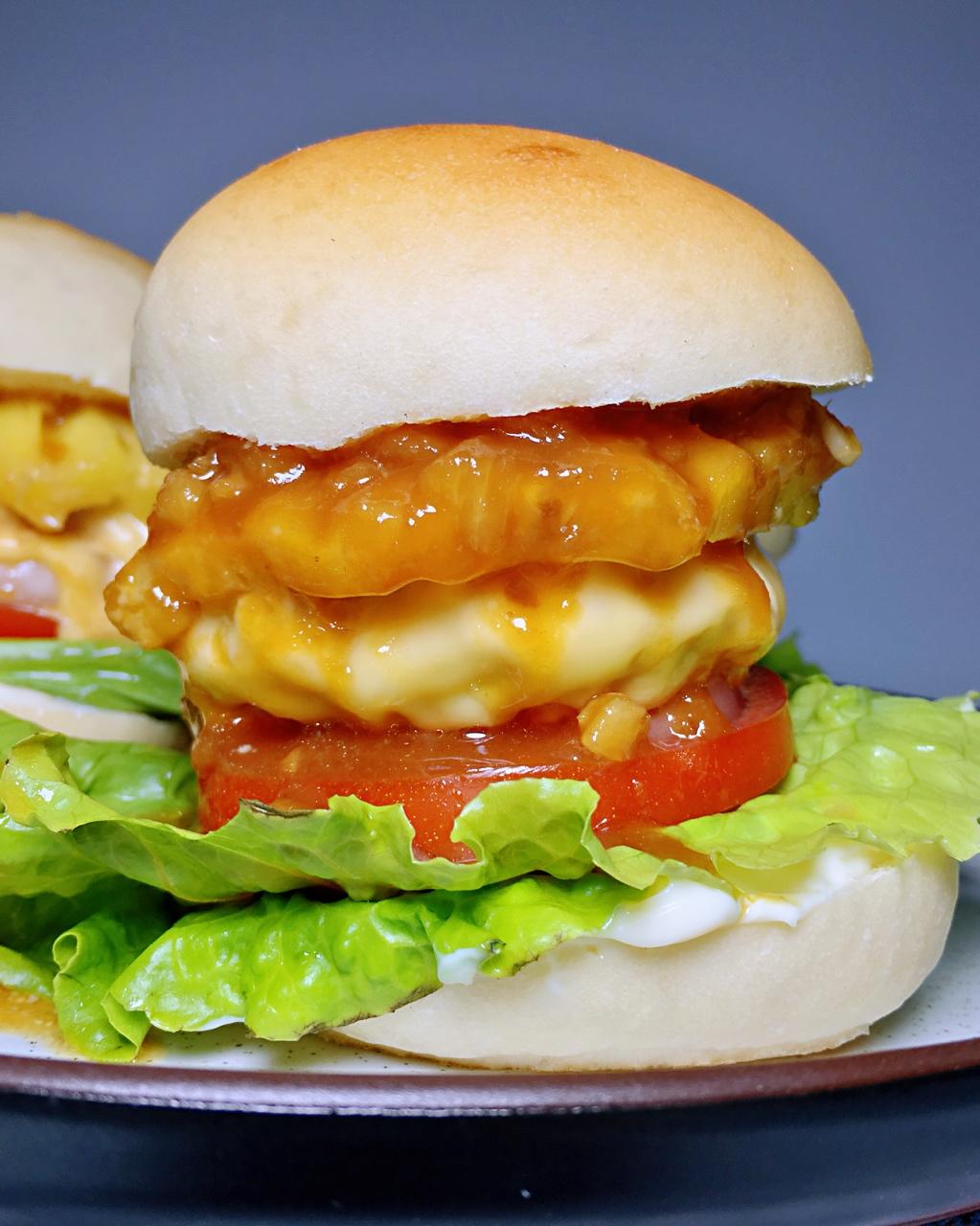 双木是个假小子做的菠萝汉堡