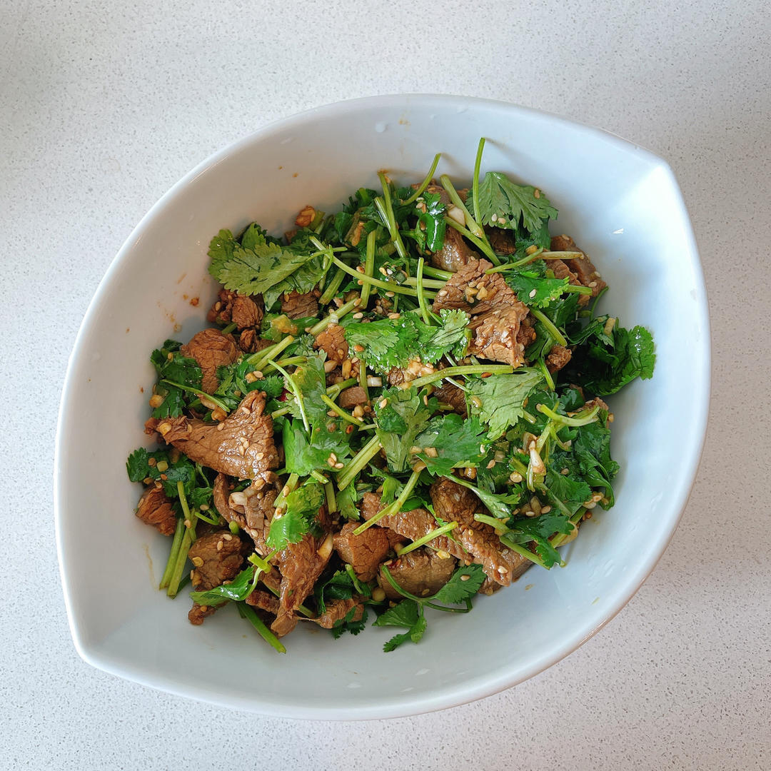 牛肉拌香菜