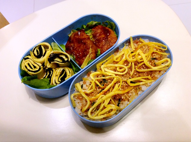 日式肉饼土豆沙拉便当