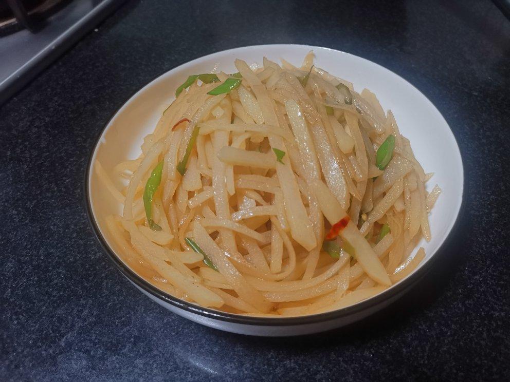 在家也能做出馆子味儿的醋溜/炝炒/酸辣土豆丝（就是那道看似简单，实则步步玄机的土豆丝）