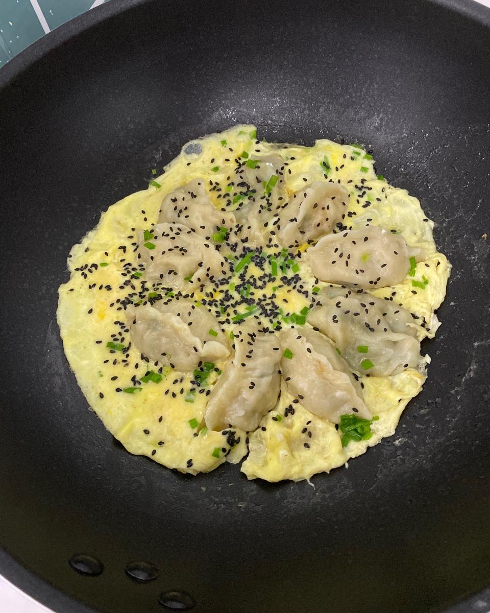 懒人快手抱蛋煎饺