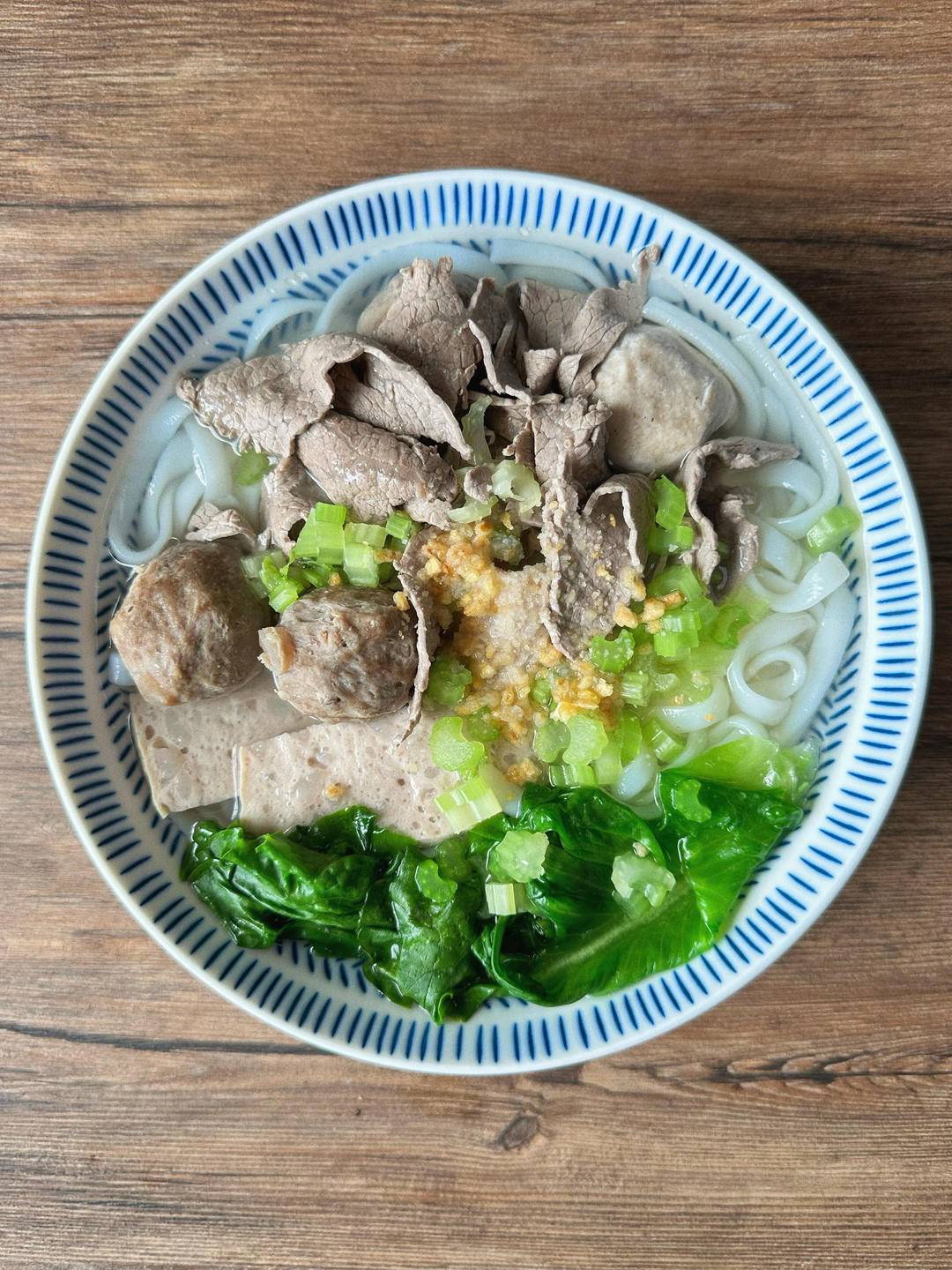 地道的潮州人手把手教你煮潮式粿条汤