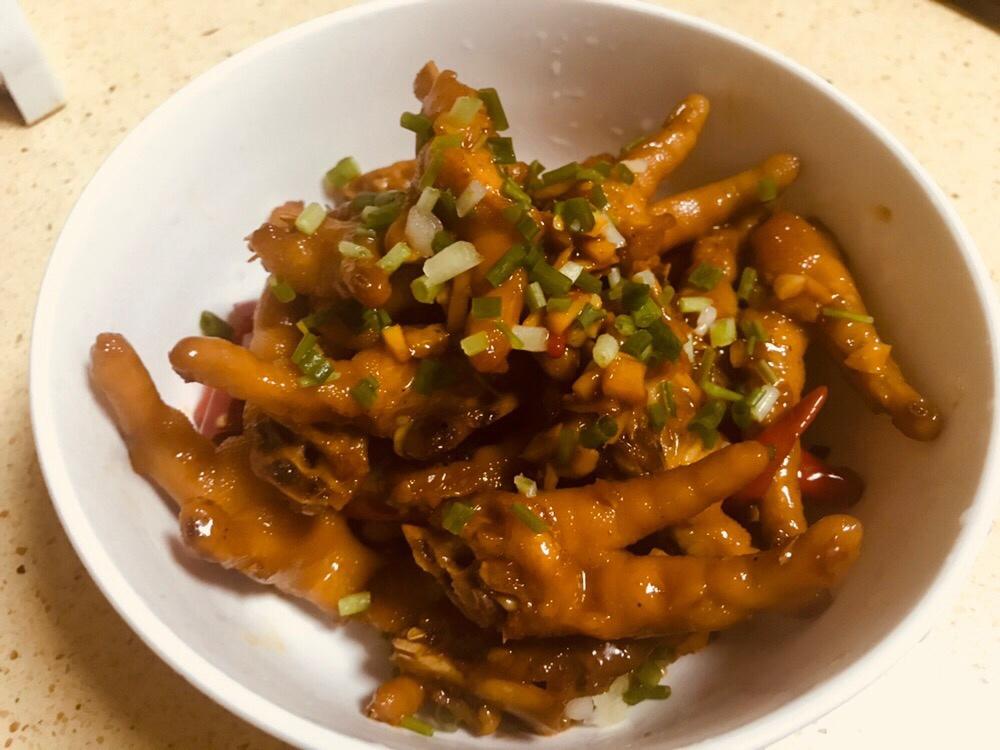 香辣烧鸡爪
