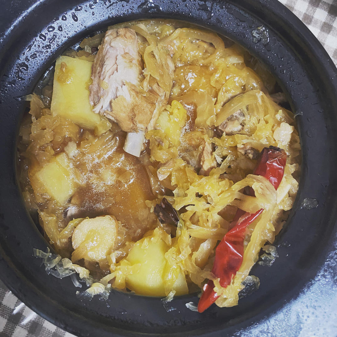 和东北人学炖酸菜排骨