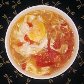最家常的普通汤面——西红柿鸡蛋龙须面
