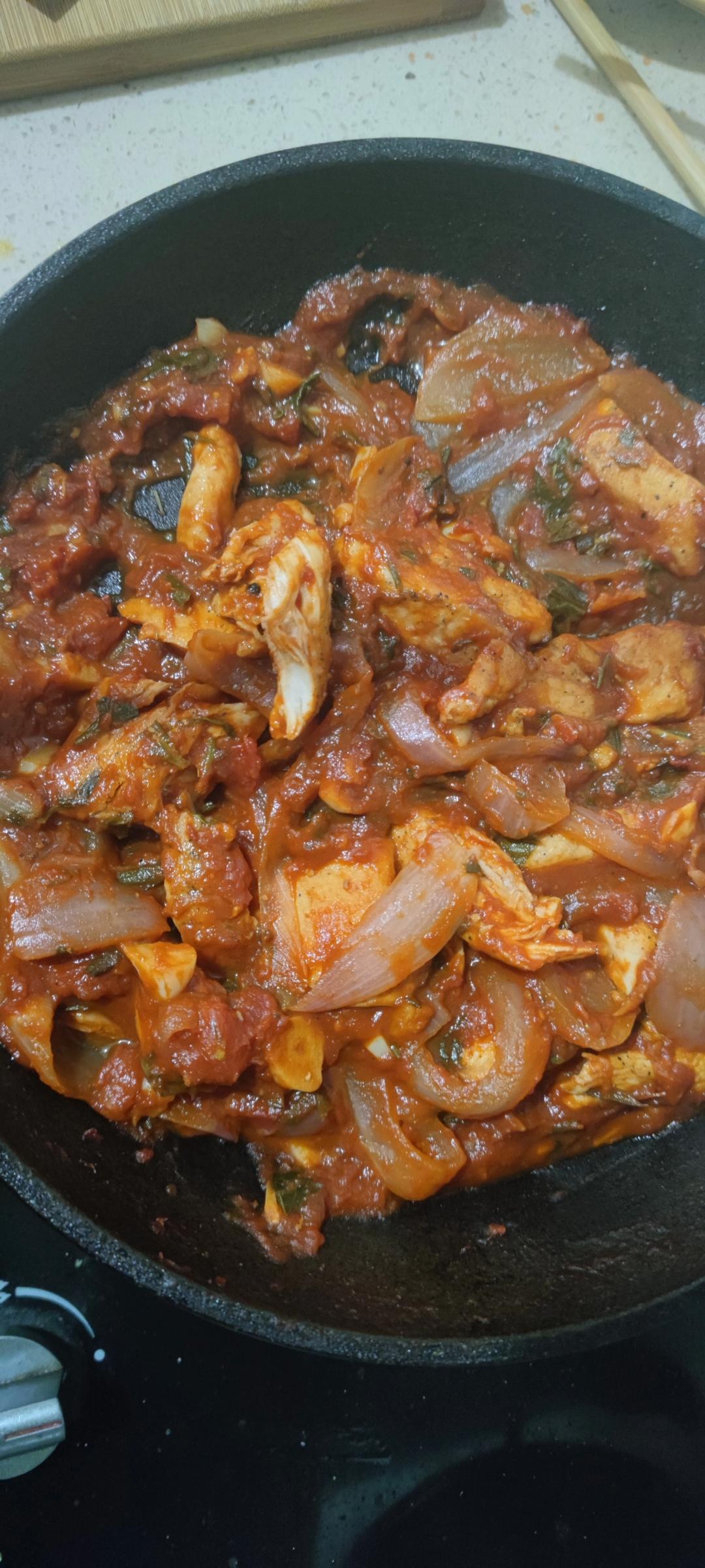 番茄炖鸡胸丨健康·三餐