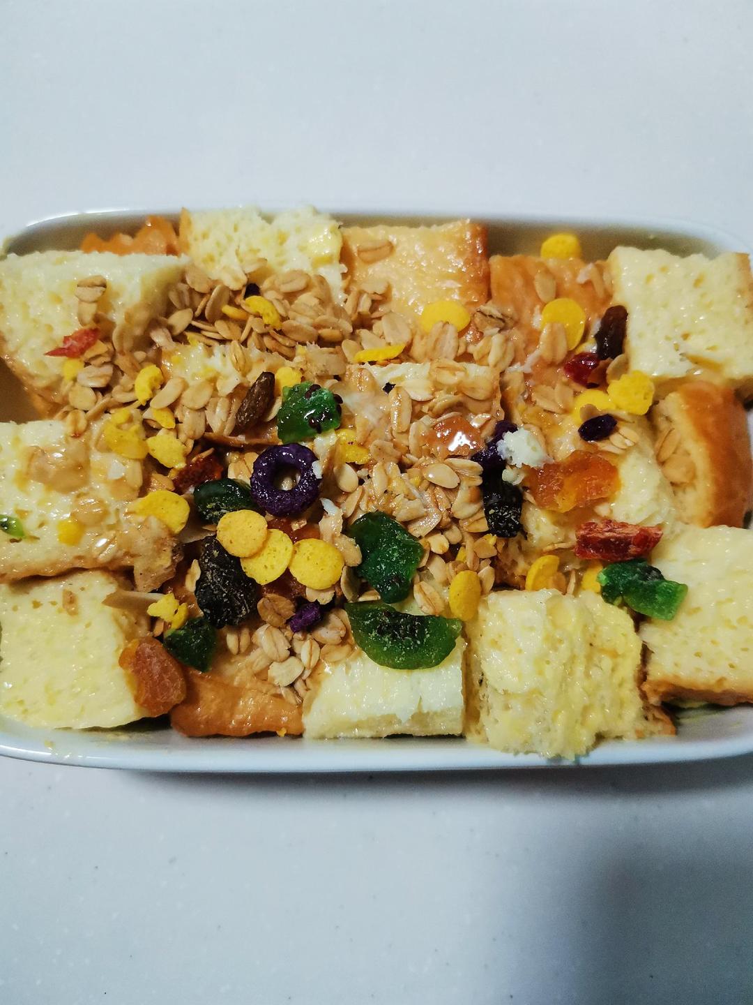 焗烤蔓越梅吐司布丁