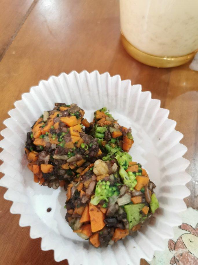 低脂健康‼️自制低卡好吃的杂粮时蔬饭团