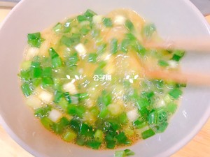 香港网红餐厅的葱花蛋多士的做法步骤图 北栩饮食手记 下厨房 香港网红餐厅的葱花蛋多士的做法步骤图 北栩饮食手记 下厨房