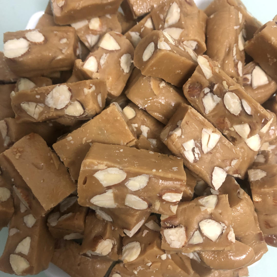 杏仁海盐/咖啡太妃硬糖-不粘牙