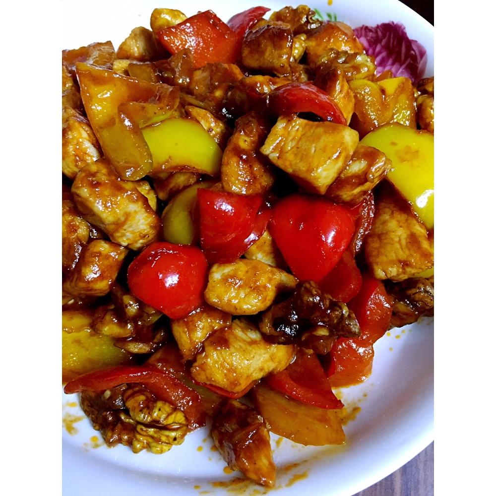酱爆桃仁鸡丁