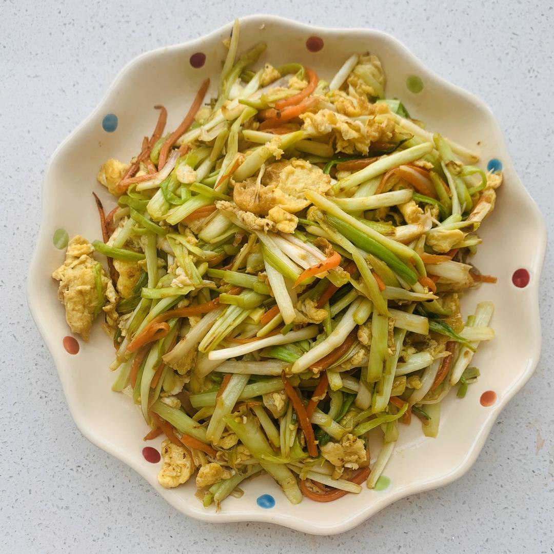 家常蒜苗炒鸡蛋（零失误）