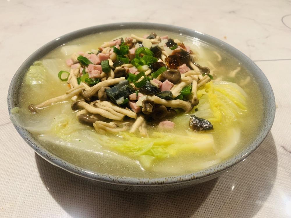 厨师长教你：“上汤大白菜”的家常做法，营养又美味