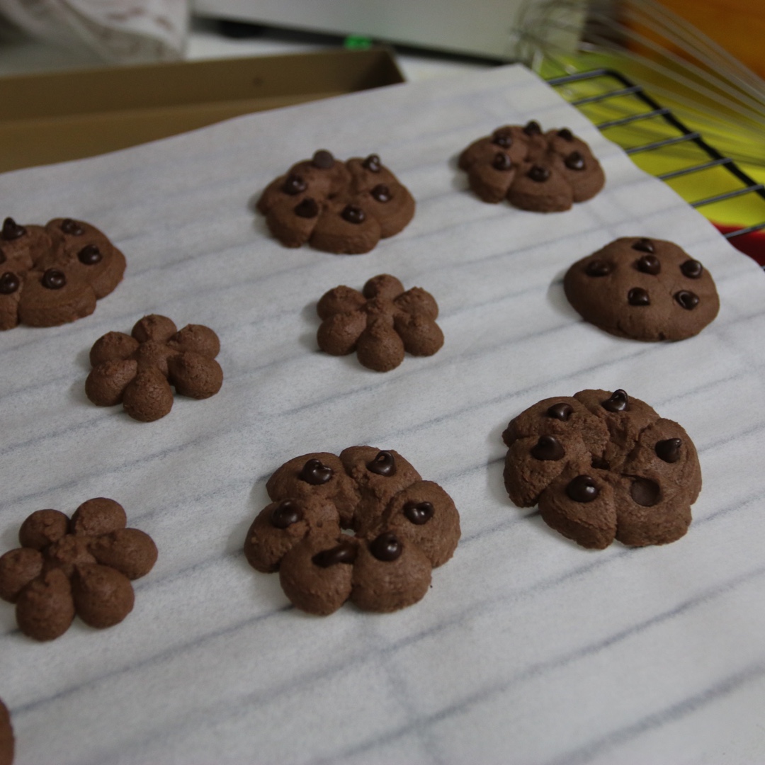 曲奇枪版巧克力小酥饼