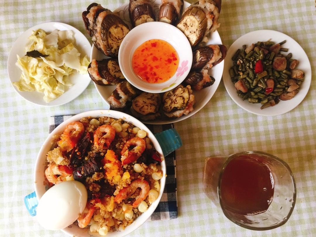 每天，叫醒我的是早餐